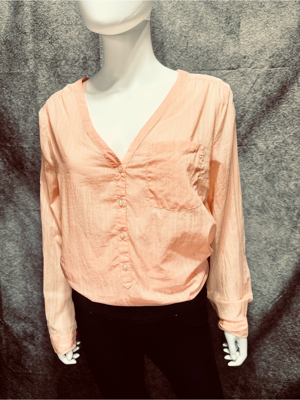 NWOT Tangerine Large Button-Front V-Neck Long Sleeve Tunic